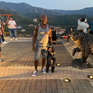 Meet your Posher, Javonte